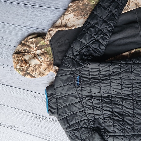 Cabelas BUNDLE jackets - Picture 9 of 10